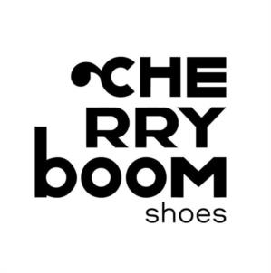 CHERRY boom shoes