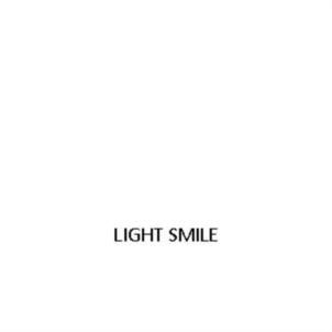 LIGHT SMILE